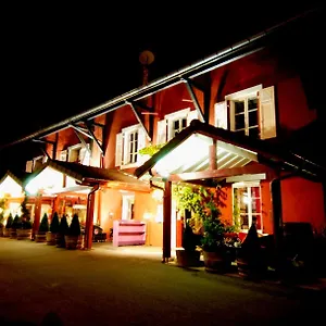 lauberge-de-maison-rouge.hotels-rhonealpes.com/